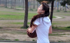 精灵变无删减在线观看